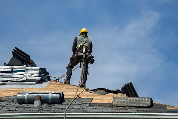 Professional Roof Installation technician working in Hunter, ND